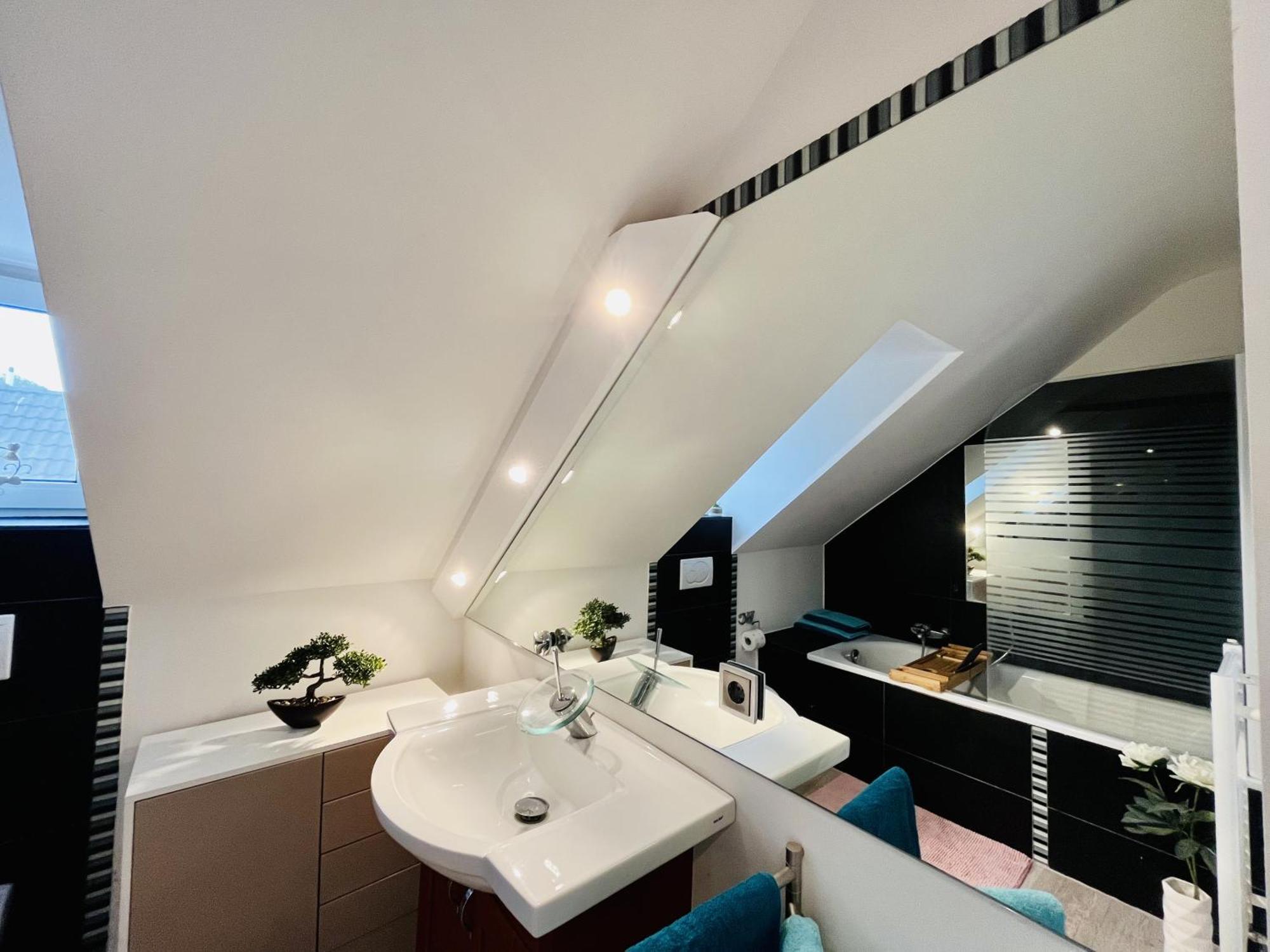 3Sz Penthaus Luna Am Sandstrand Mit Meerblick & Balkon Lubeck Bagian luar foto